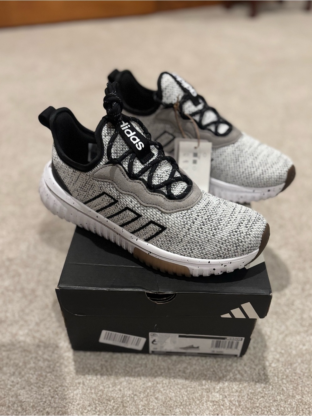 NWT Adidas Kaptir Flow 2.0 Running Shoe